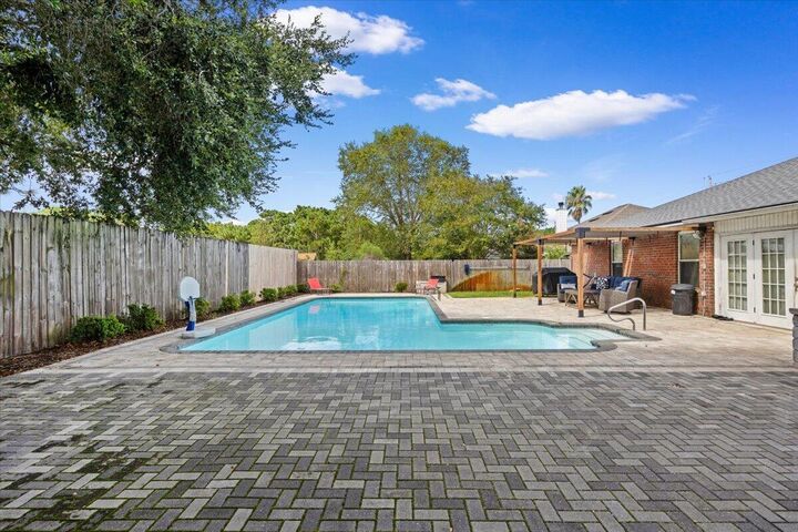 Property Photo: 1979 Alfred Boulevard FL 32566