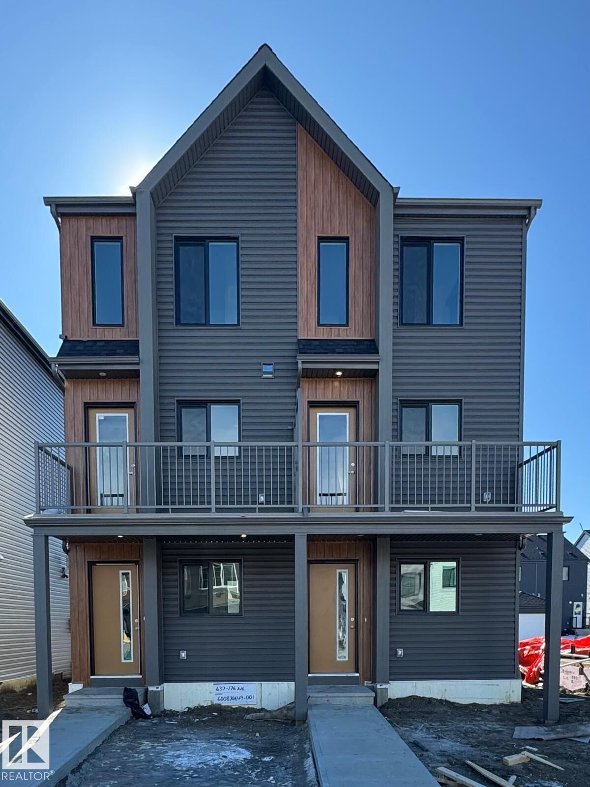 Property Photo: 5145 River's Edge Way NW AB T6M 3B6
