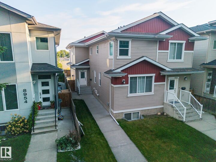 Property Photo:  8952 81 Avenue NW  AB T6C 0W8 