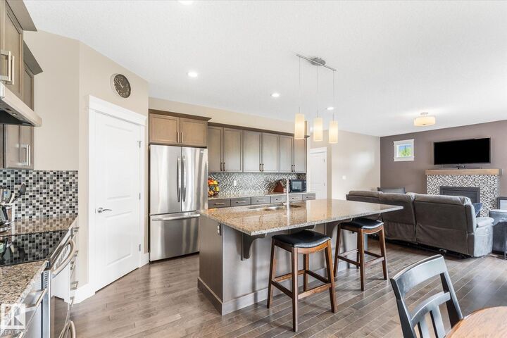 Property Photo:  5749 56A Street  AB T4X 0G1 