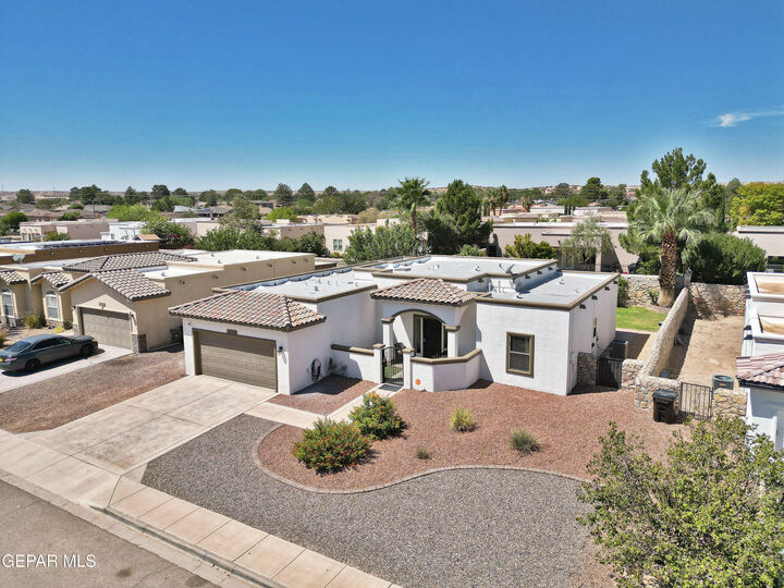 Property Photo:  5709 Wales Drive  NM 88008 