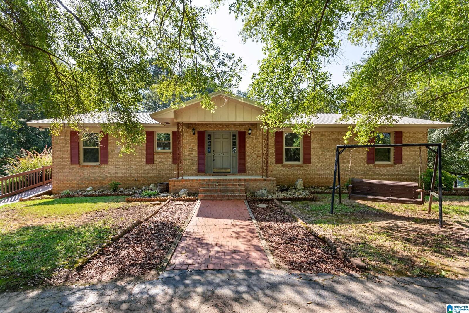 Property Photo: 209 Sunny Hills Drive AL 36206