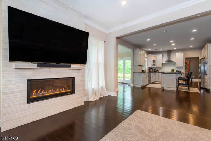 Property Photo:  7 Gordon Place  NJ 07920 