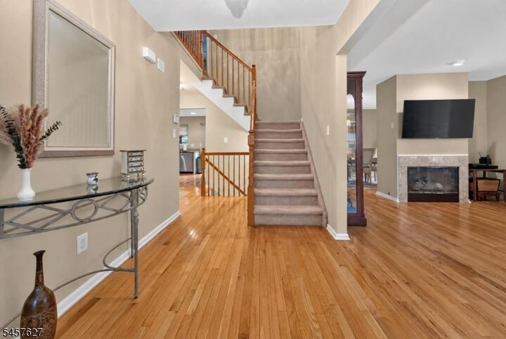 Property Photo:  2 Shackamaxon Ter  NJ 08801 