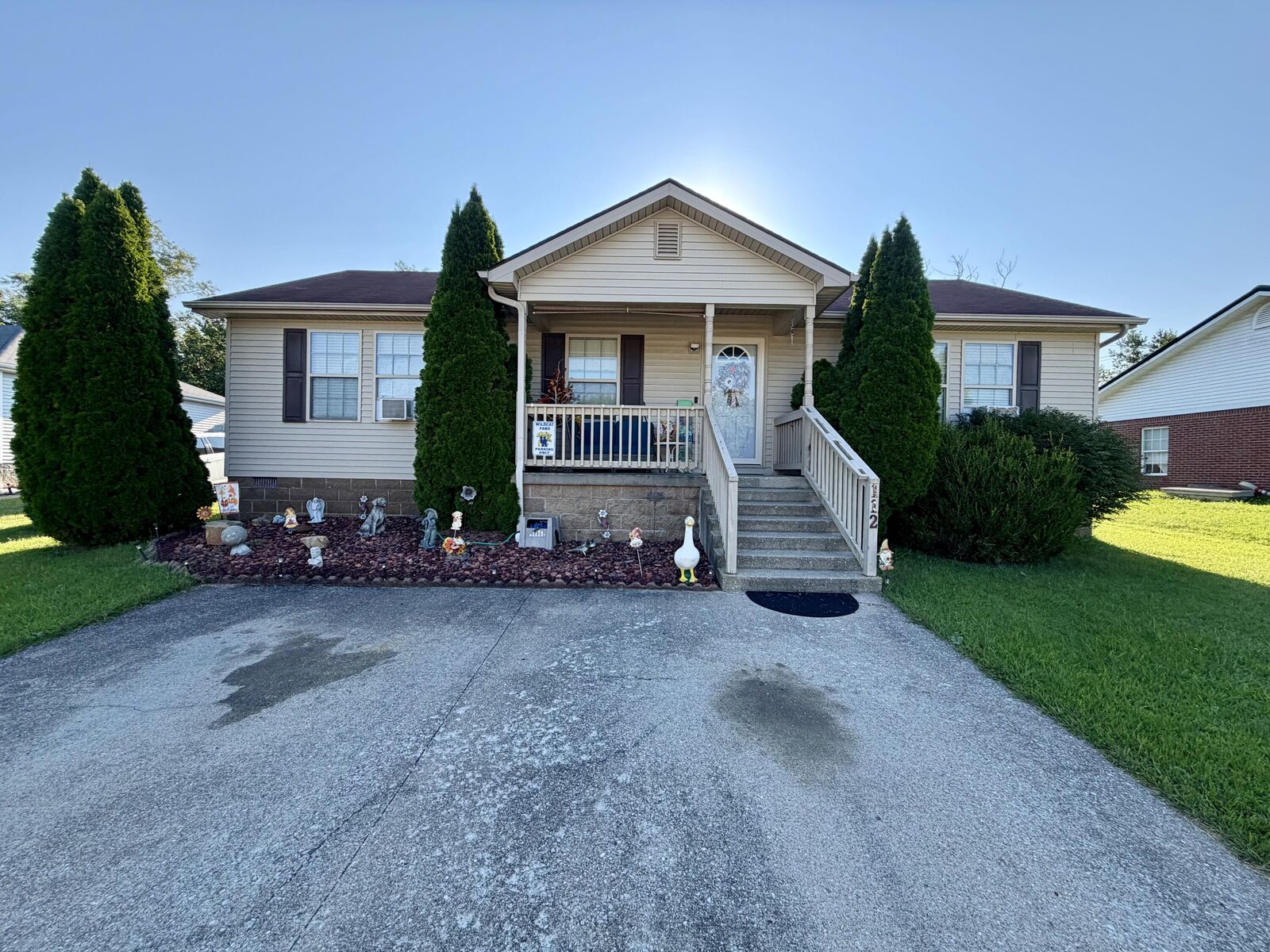 Property Photo: 112 Logan Court KY 40403