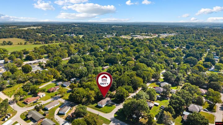 Property Photo: 301 Winchester Street AR 72634