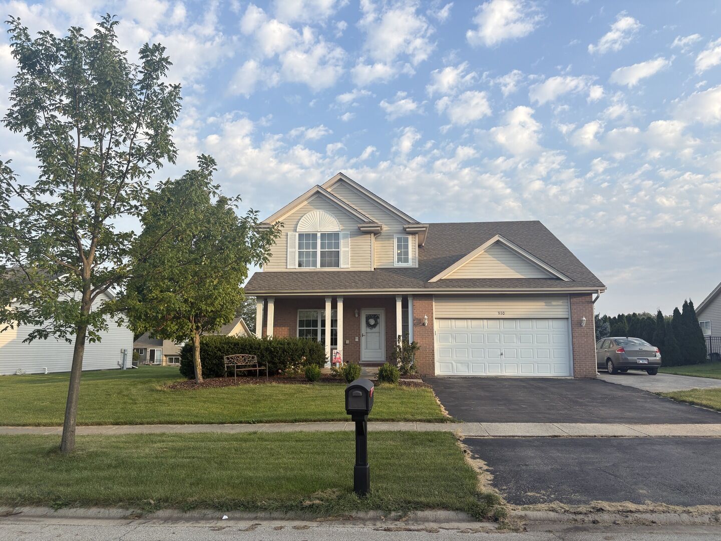 Property Photo: 910 Grand Mesa IL 60451