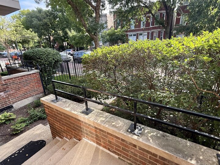 Property Photo:  816 S Laflin Street  IL 60607 