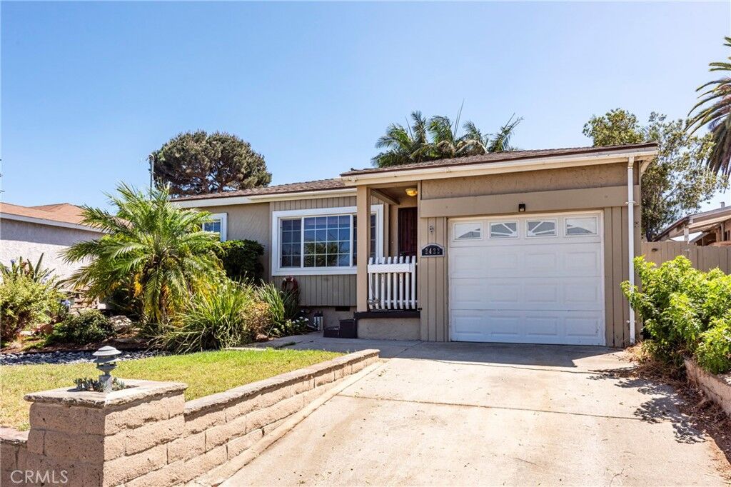 Property Photo: 2422 W 238th CA 90501