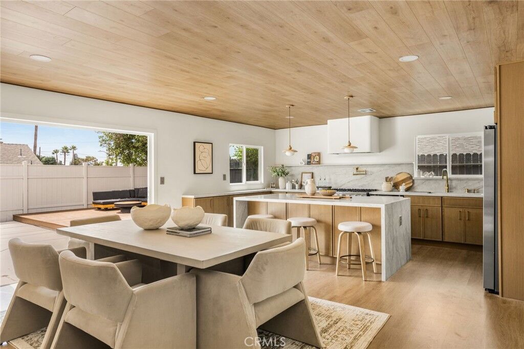 Property Photo: 18712 Piper CA 92886