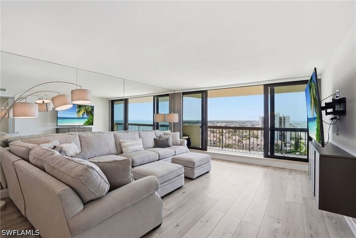 Property Photo: 4001 Gulf Shore Boulevard N 1407 FL 34103