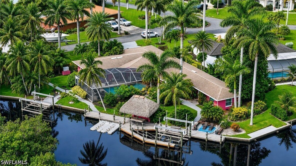 Property Photo: 1771 Coral Way FL 33917