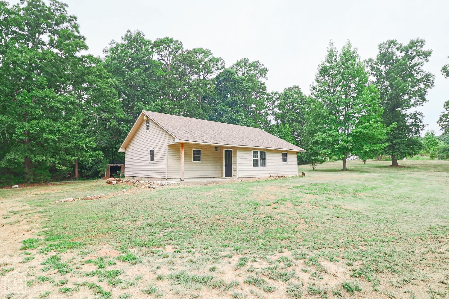Property Photo: 200 County Road 772 AR 72405