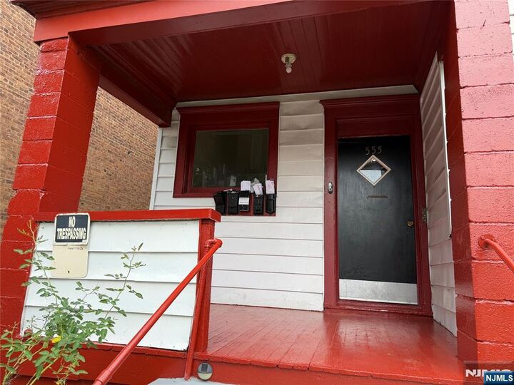 Property Photo:  555 Broadway 2nd Floor  NJ 07104 