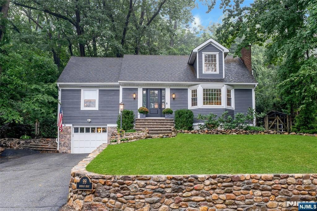 Property Photo:  99 Norman Drive  NJ 07446 