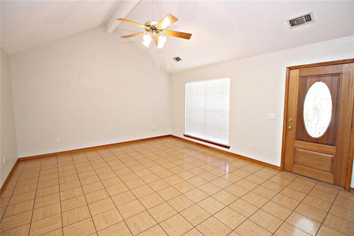 Property Photo:  308 Schlief Drive  LA 70037 