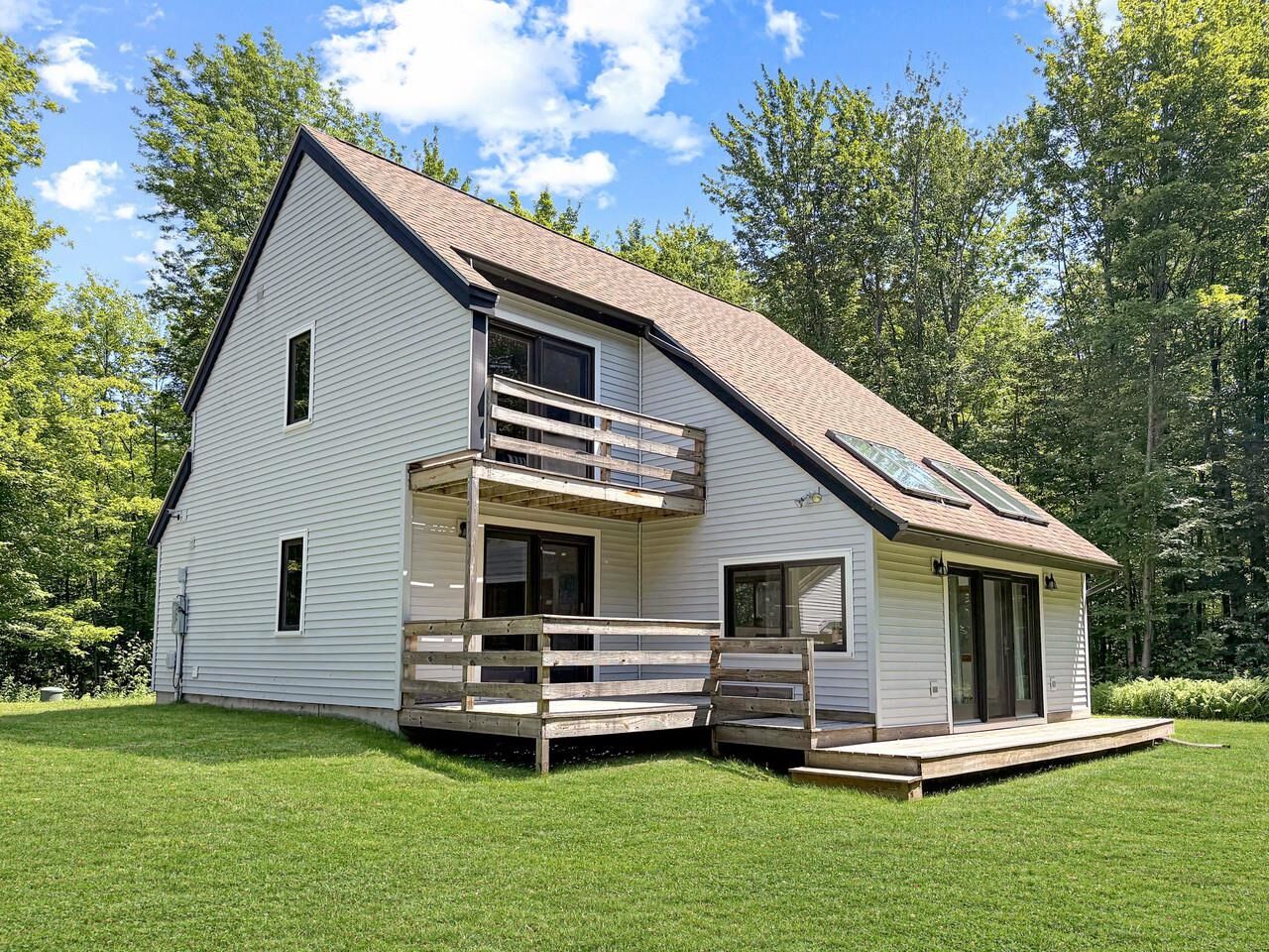 Property Photo: 19 Mountain Road VT 05494