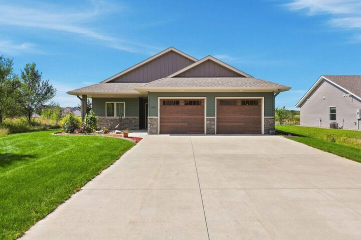 Property Photo:  3049 Nottingham Road S  MN 56301 