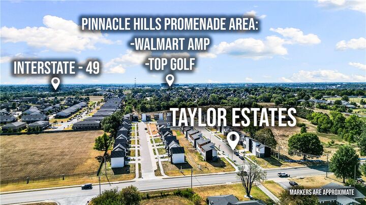 Property Photo: 2600 W Bonnie Lane AR 72758