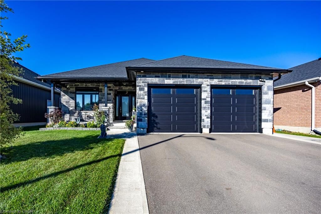 Property Photo:  68 Backus Drive  ON N0E 1M0 