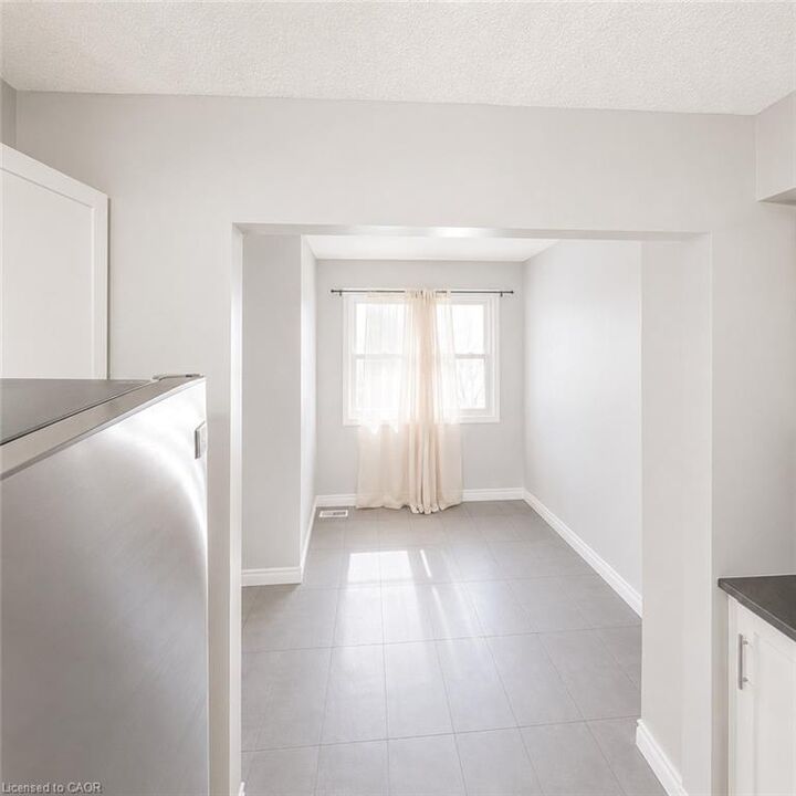 Property Photo:  513 Quiet Place 3  ON N2L 5L6 