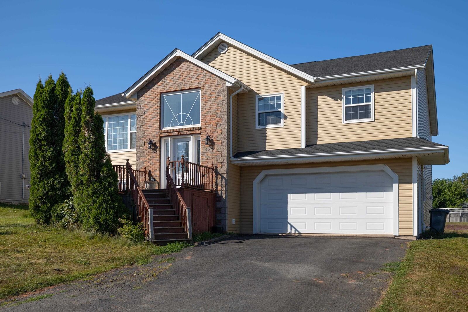 Property Photo:  48 Picton Beete Crescent  PE C1B 0B8 