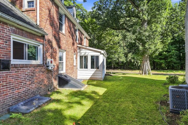 Property Photo:  17 Longmeadow St  MA 01106 