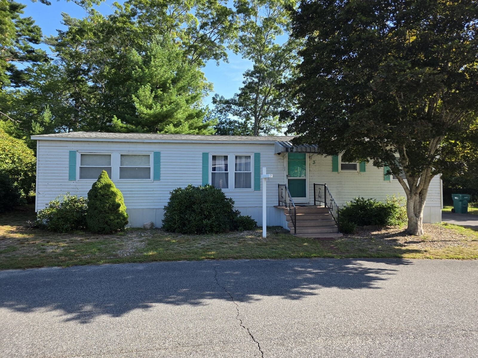 Property Photo:  3 Lincoln Circle  MA 02330 