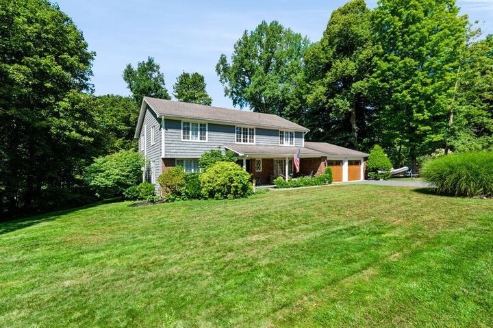 Property Photo:  1 Elm Top Lane  MA 01915 