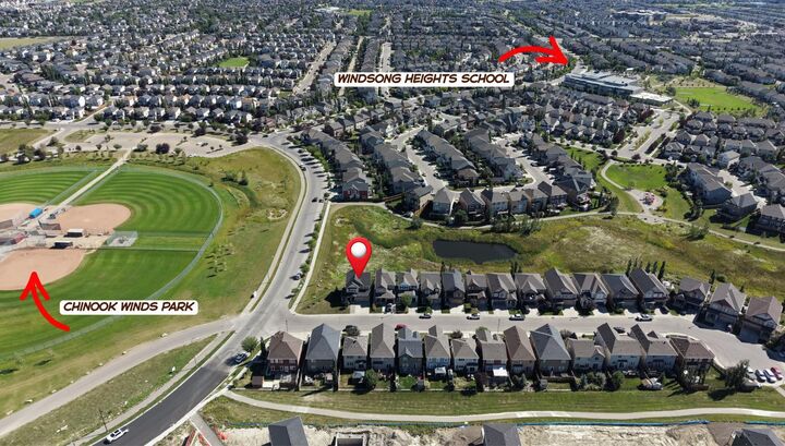Property Photo:  10 Windcreek Terrace SW  AB T4B 0Y4 