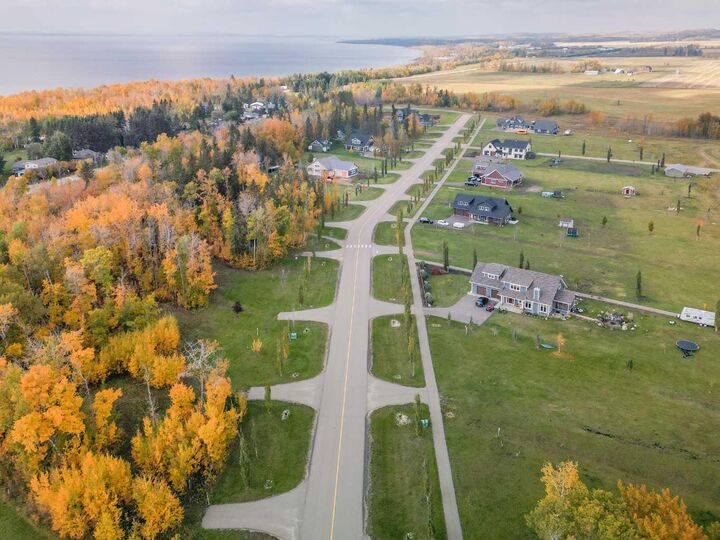 Property Photo:  28124 Township Road 412 25  AB T4L 0J6 