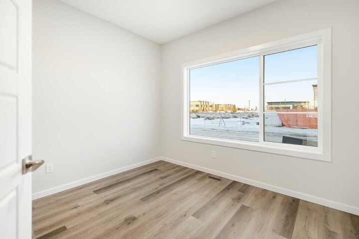 Property Photo:  149 Lincoln Crescent  AB T4E 3E5 