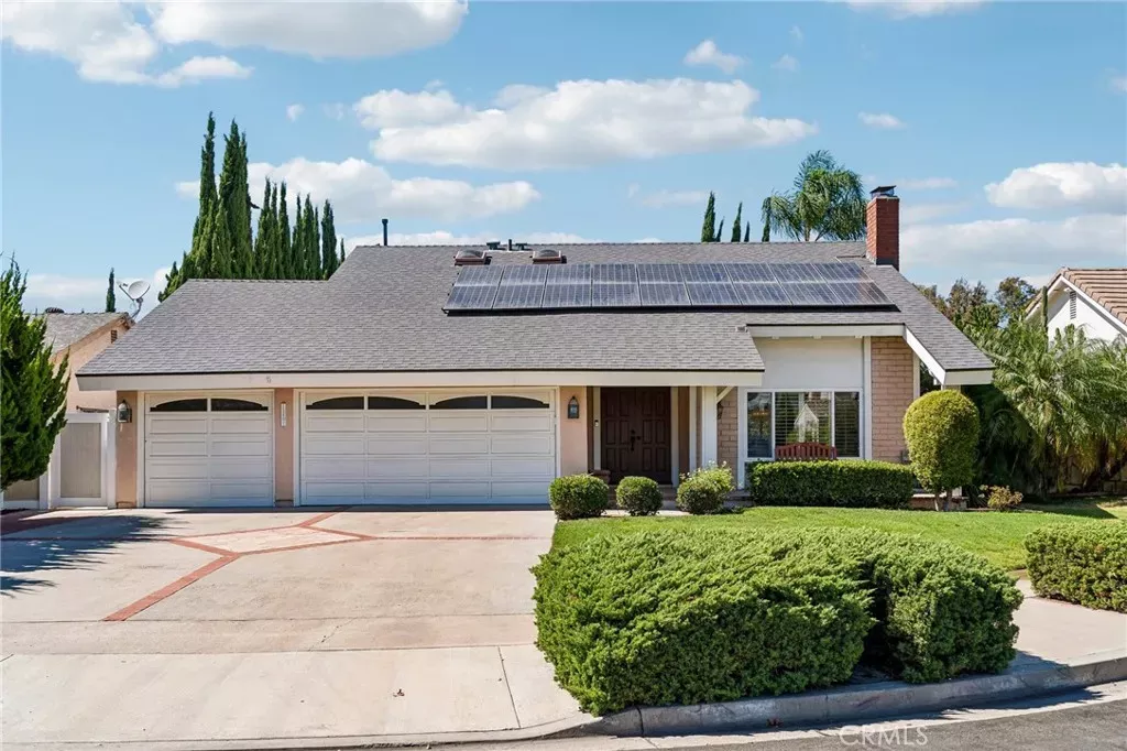 Property Photo:  15401 Verdun  CA 92604 