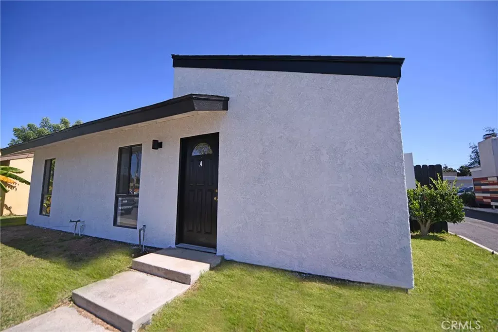 Property Photo:  2264 Pamela  CA 92627 