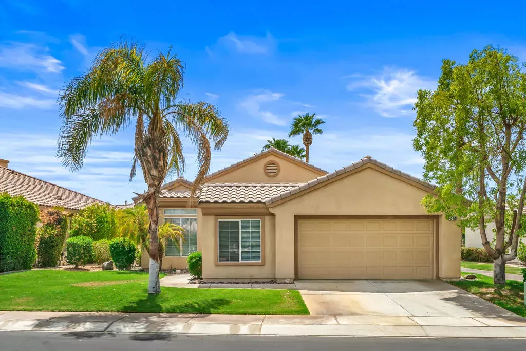 Property Photo:  43370 Saint Andrews Drive  CA 92201 