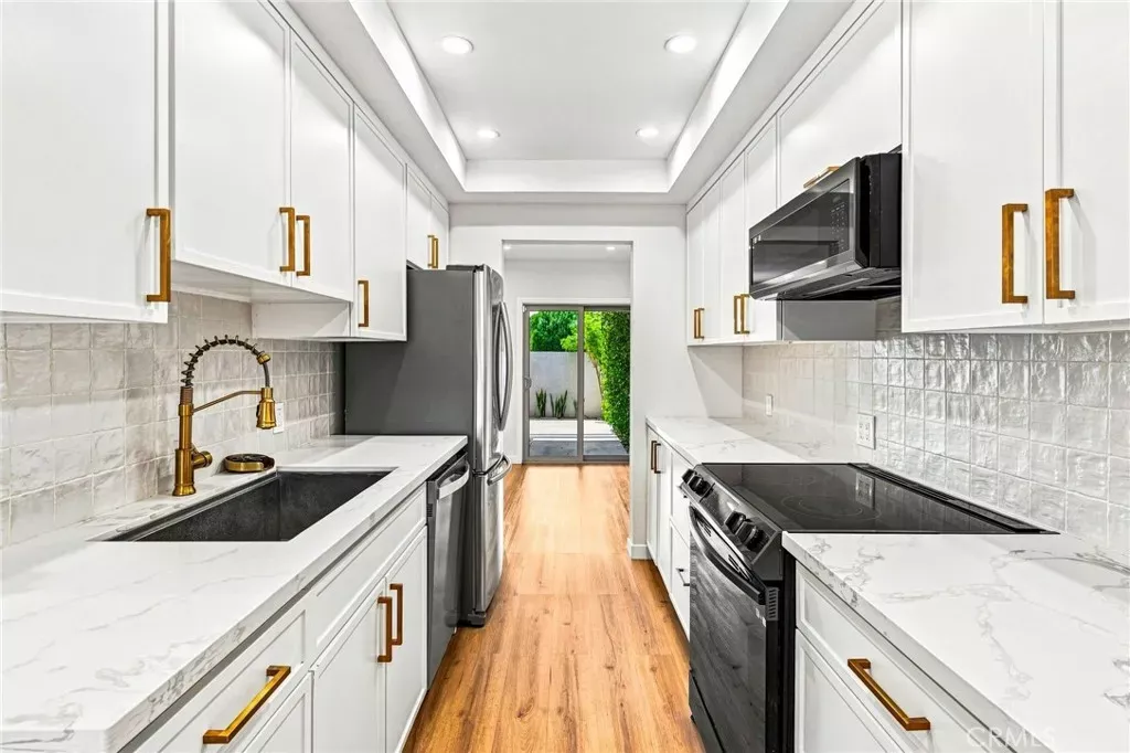 Property Photo:  12528 Green Willow Drive  CA 92845 