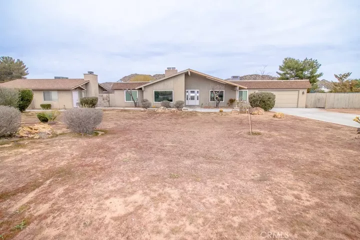 Property Photo:  20376 Tonawanda  CA 92307 