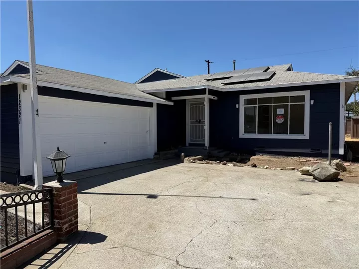 Property Photo: 12321 Kayreid CA 90605