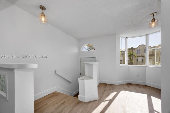 Property Photo: 390 NW 86th Ct 803 FL 33126