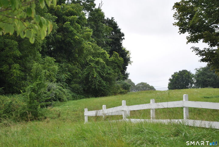 Property Photo: