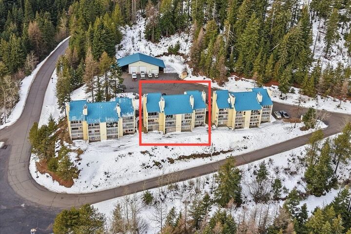 Property Photo:  28600 N Mt Spokane Park Dr #205  WA 99021 
