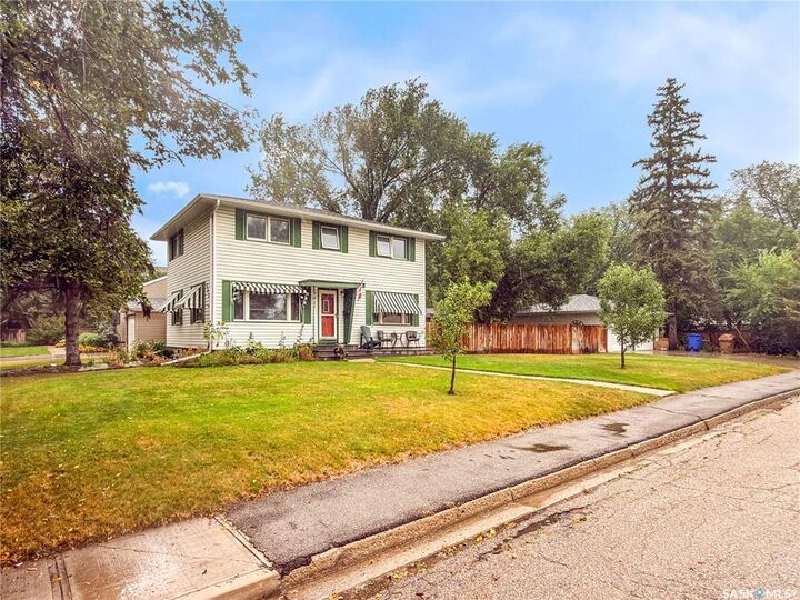 Property Photo:  3037 Argyle Road  SK S4S 2B3 
