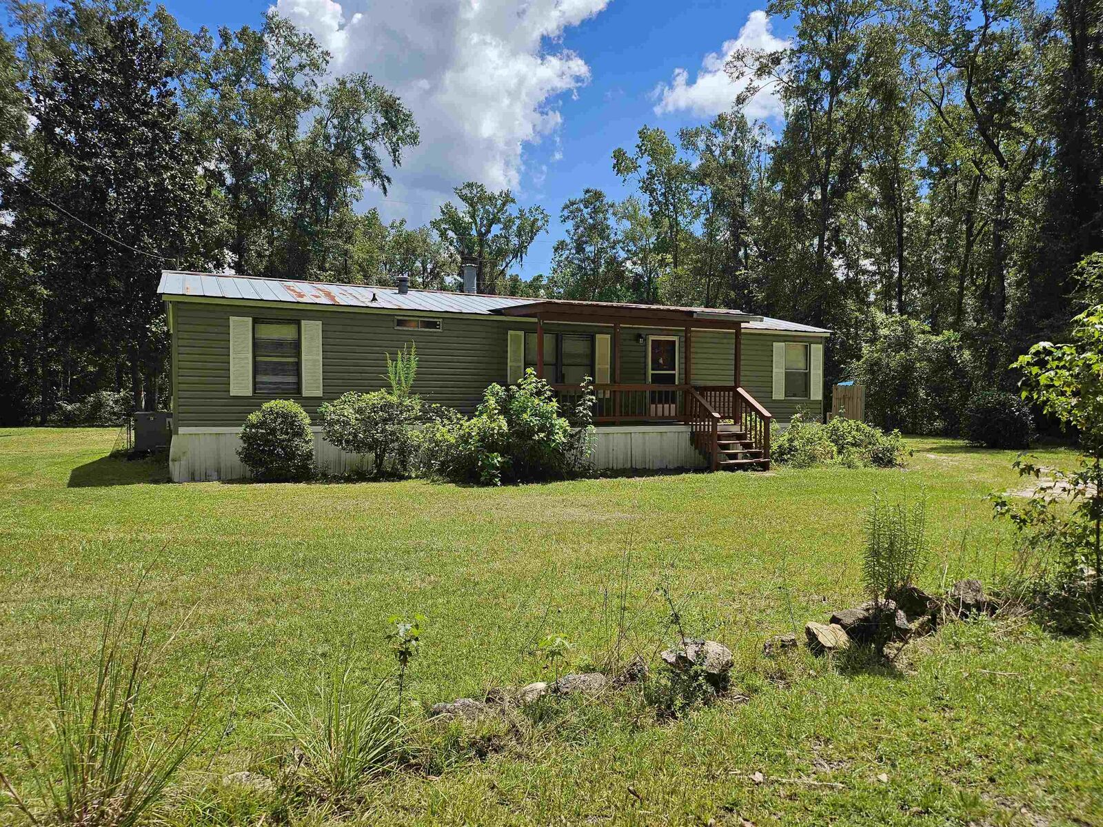 Property Photo:  143 Wythe Court  FL 32327 