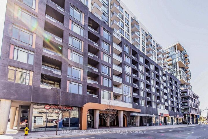 Property Photo:  525 Adelaide Street 501  ON M5V 0N7 