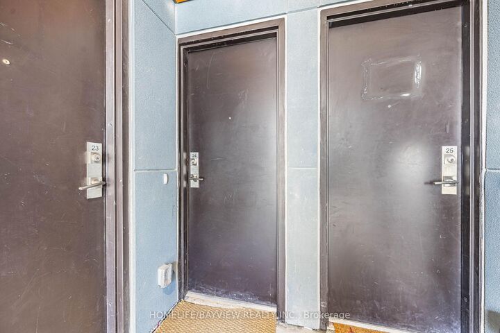 Property Photo:  10 Brin Drive 24  ON M8X 0B3 