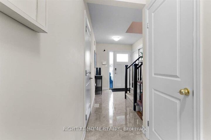 Property Photo:  7945 Oldfield Road 31  ON L2G 0Z4 