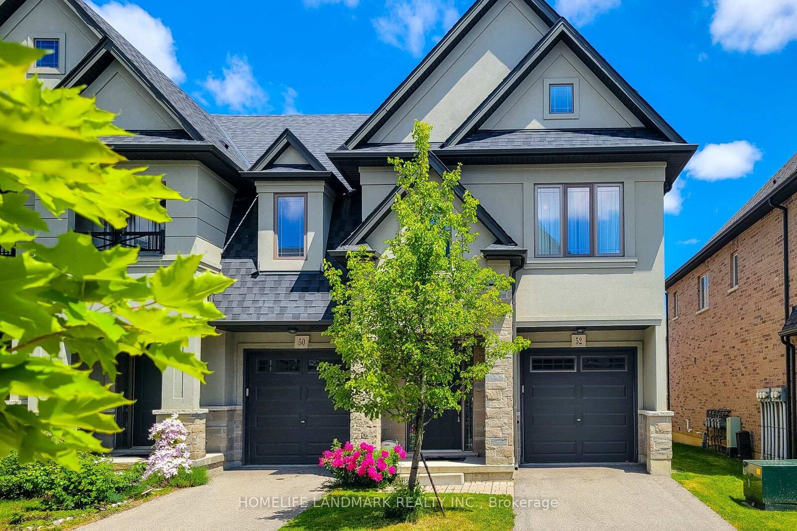 Property Photo:  52 Sonoma Valley Crescent  ON L9B 0J3 
