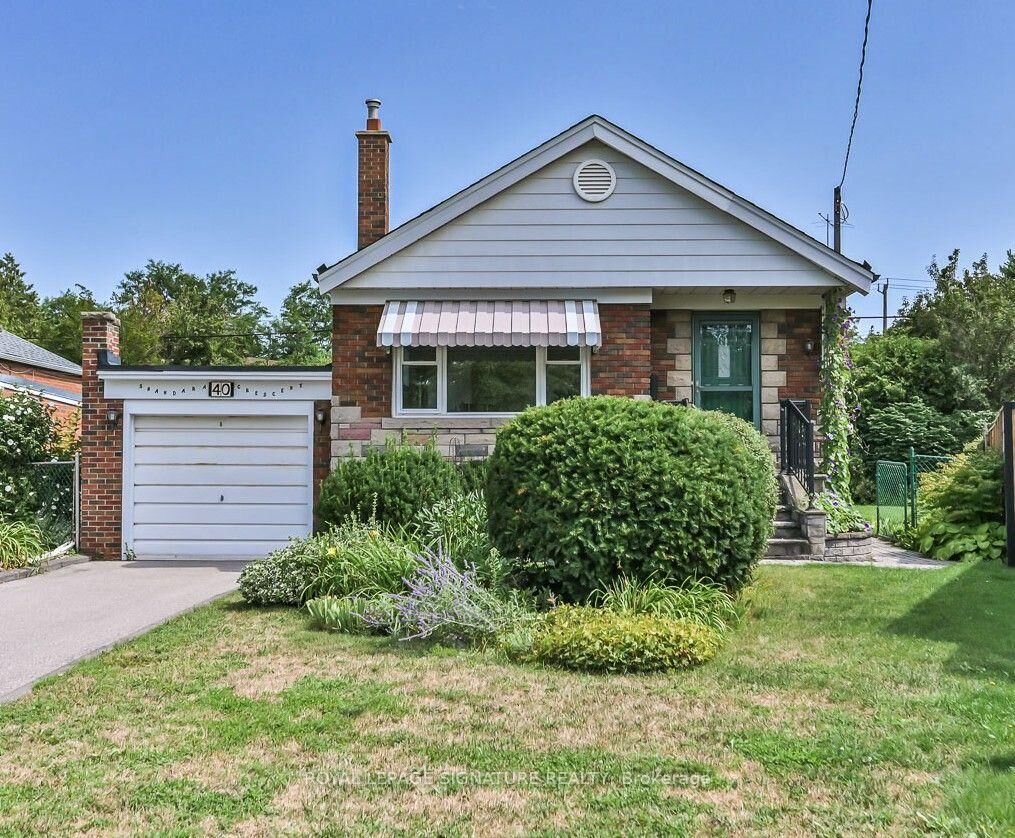 Property Photo:  40 Shandara Crescent  ON M1R 1E9 