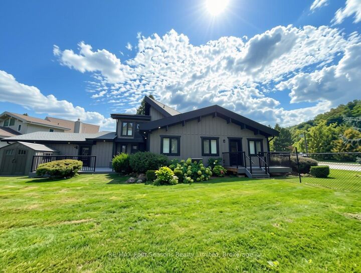 Property Photo:  172 Carmichael Crescent  ON L9Y 0R3 