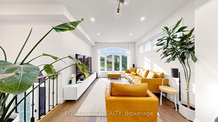 Property Photo:  259 Dundas Way  ON L6E 0S8 